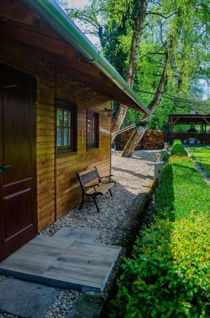 Готель Shubu Zen Vendeghaz Сільвашварад Екстер'єр фото