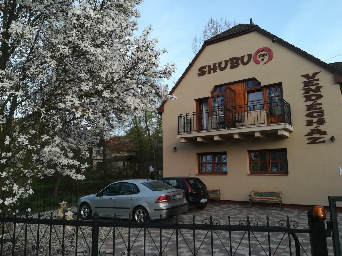 Готель Shubu Zen Vendeghaz Сільвашварад Екстер'єр фото